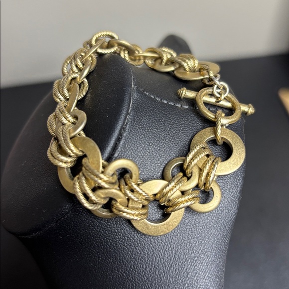 Multi Circle Gold Tone Bracelet - Picture 2 of 5